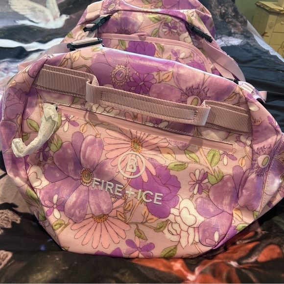 BOGNER FIRE + ICE x LOVESHACKFANCY WYNN
TRAVEL BAG Set of 2 new lavender pink - Picture 5 of 15